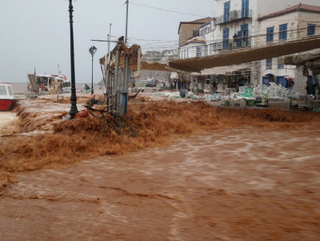 hydra-greece-floods-1ギリシャ　イドラ島.jpg